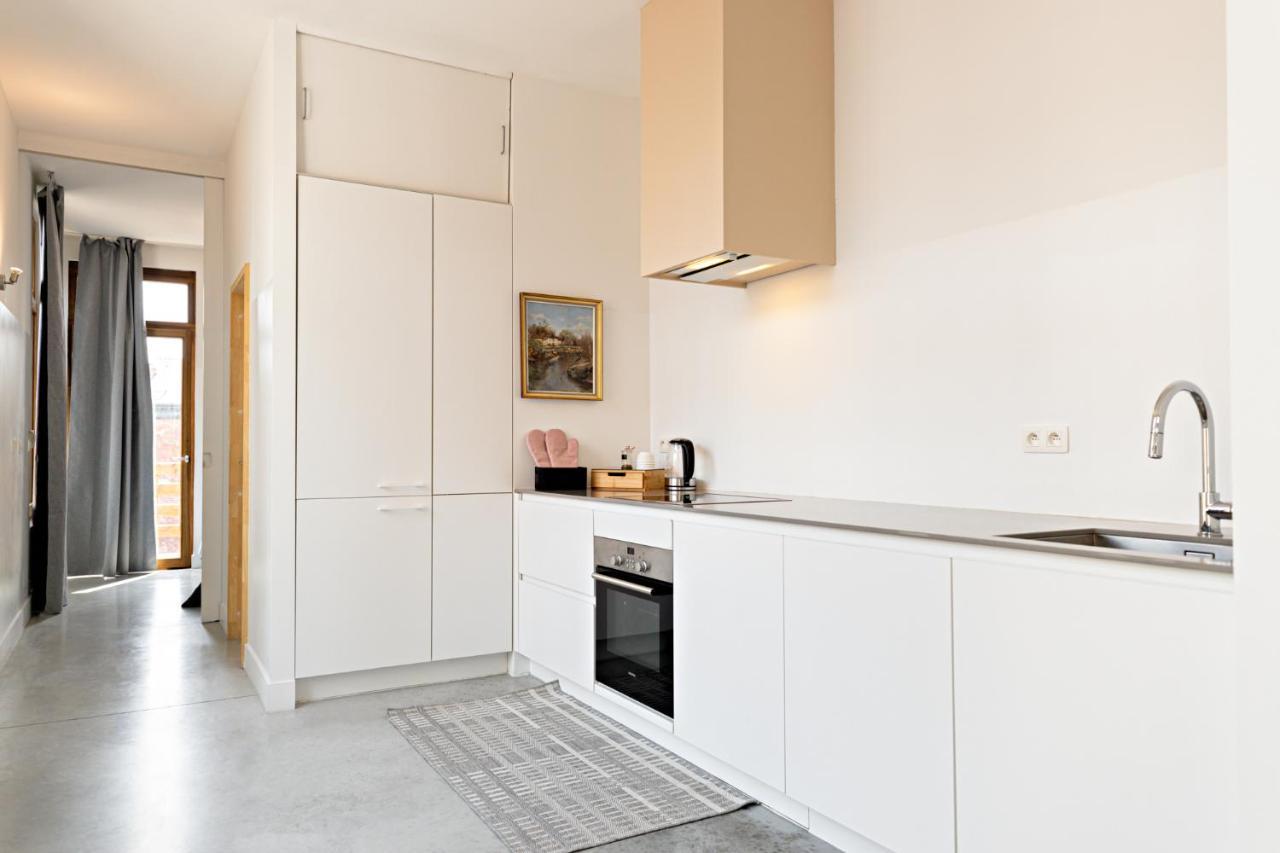 Luxury Suites South By Rikas Hotels Antwerpen Exteriör bild