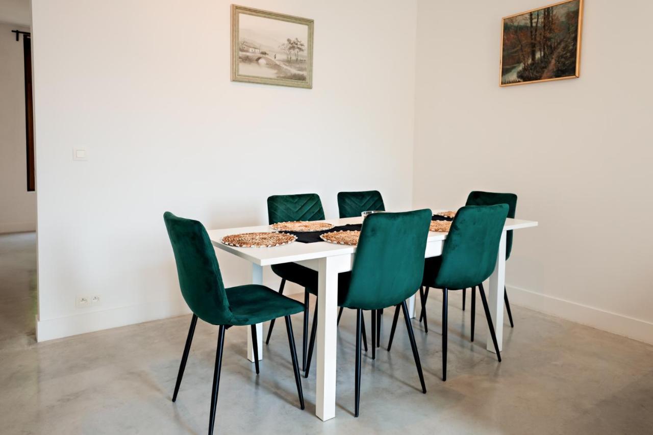 Luxury Suites South By Rikas Hotels Antwerpen Exteriör bild