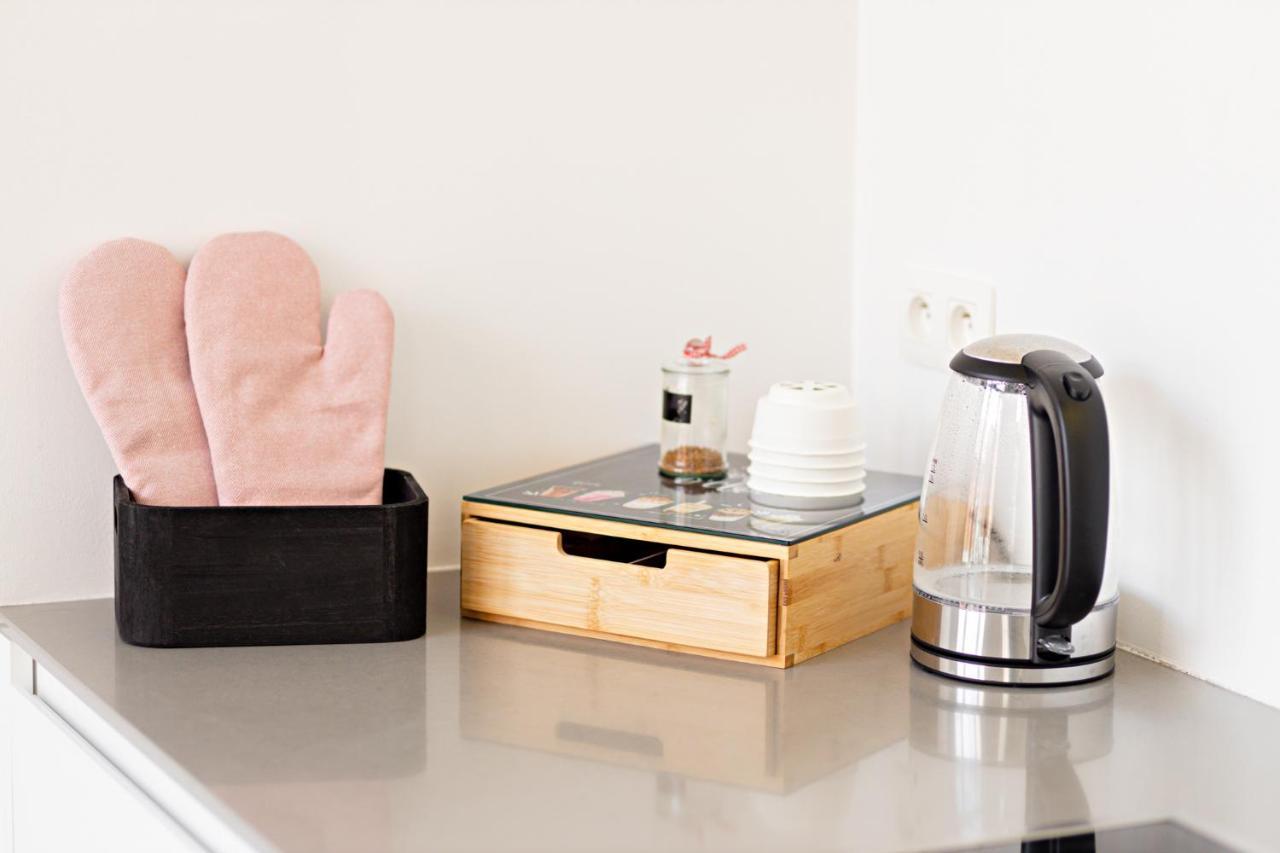 Luxury Suites South By Rikas Hotels Antwerpen Exteriör bild